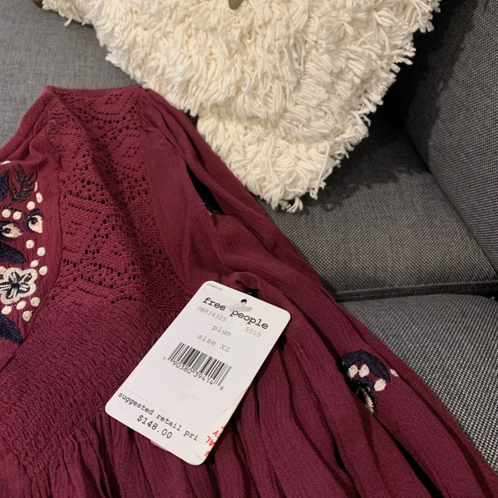 Free People Embroidered Dress 🍷 - Picture 5 of 5